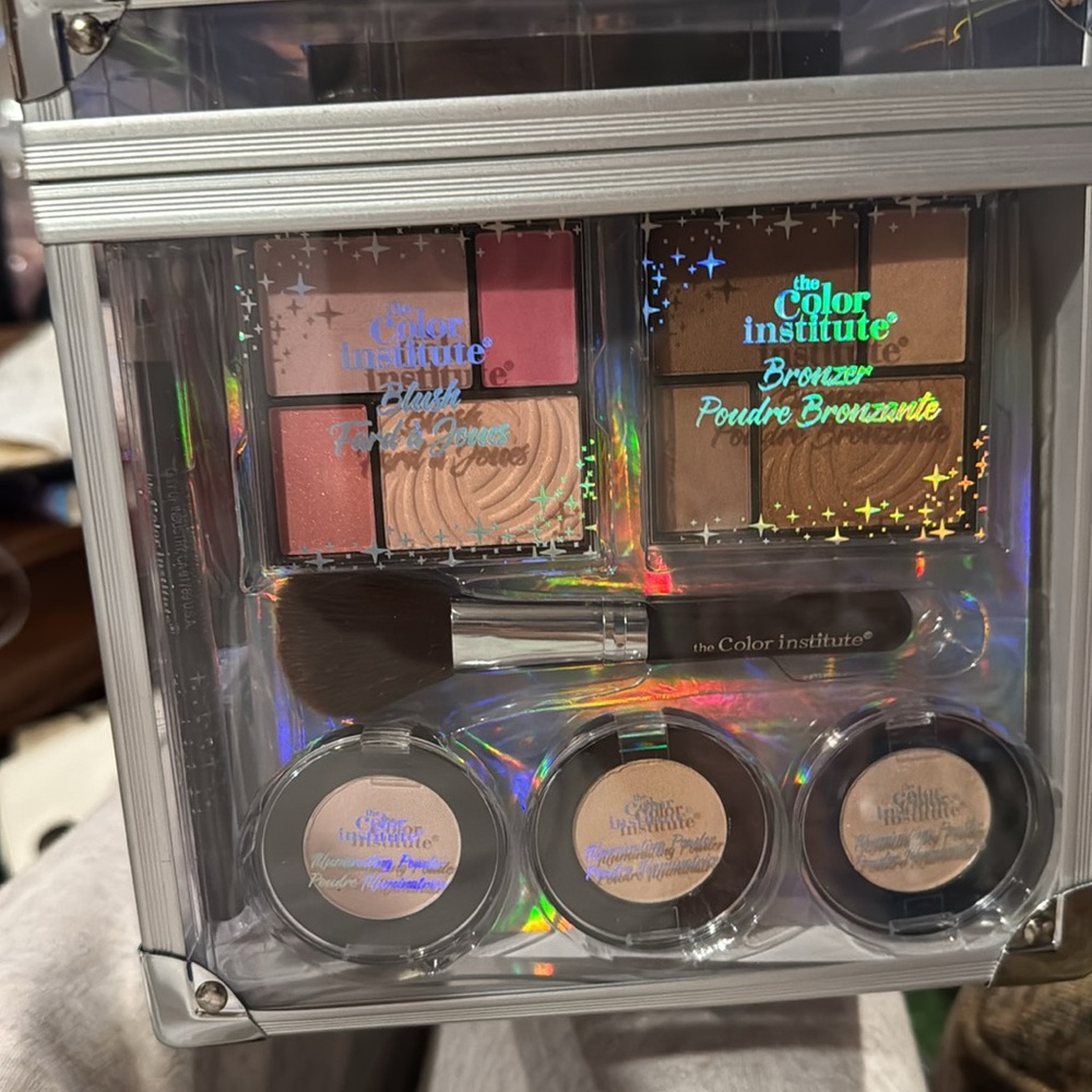Makeup case - Picture 2 of 5
